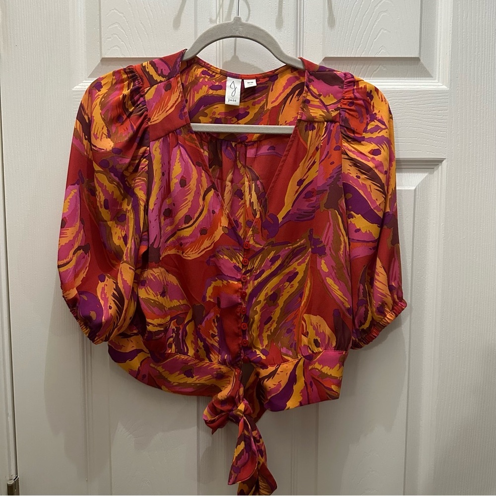 Joie Red and‎ Orange Puff Sleeve Cropped Blouse